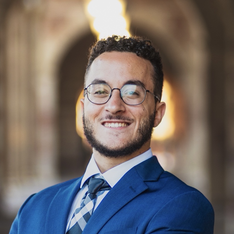 Headshot of Andrew Soliman